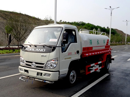 福田3方灑水車